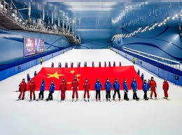 意大利杯科内利亚诺遭遇挑战 朱婷只打两局15扣仅4中贡献5分＂